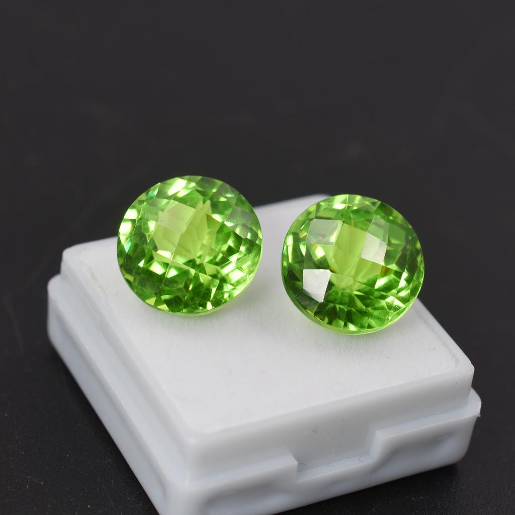 Natural Green Peridot Round Cut Loose Gemstones 24.50 Ct Pair