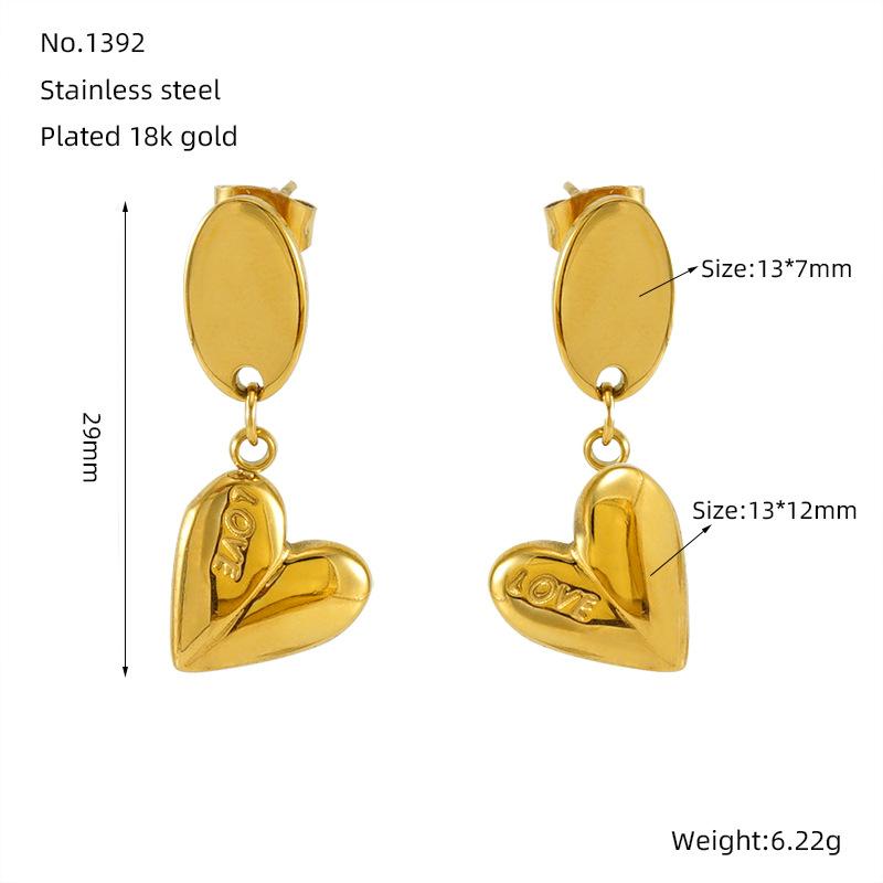 Retro fashion light luxury gold love earrings, earrings, stainless steel jewelry, niche light luxury high-end earrings.