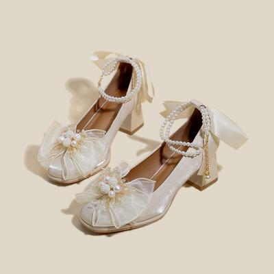 Весна 2025 новые туфли принцессы женские темперамент туфли подружки невесты жемчуг квадратный носок жемчужная цепочка атлас толстый каблук высокие каблуки