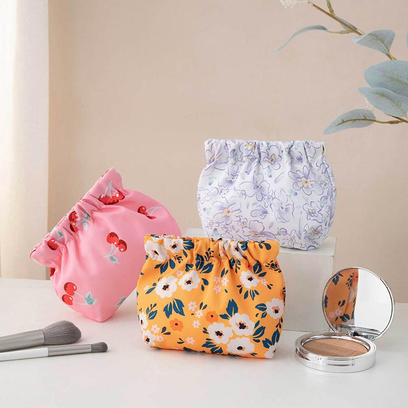 Ins Cosmetics Coin Wire Holder Pouch Bag Portable Earphone Cards Lipsticks Storage Bag Auto Close Organizer Travel Jewelry Bag