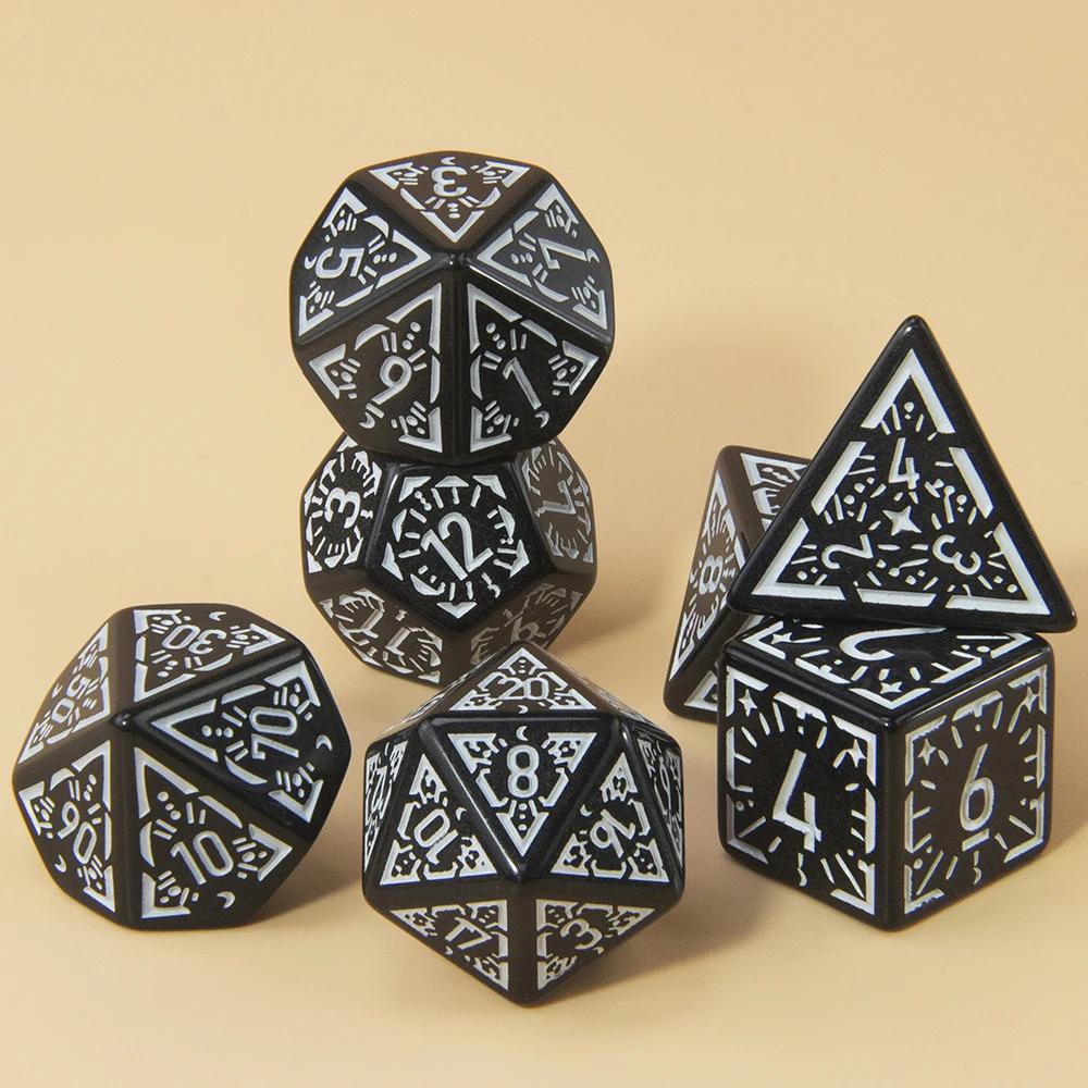 Набор многогранных кубиков DND, 7 шт. D4-D20, удивительные игровые кубики с гравировкой для сувенирных развлечений, ролевых игр, настольная игра