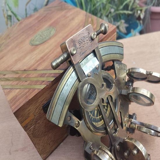 Vintage Brass Sextant Compass with Wooden Box | Antique Nautical Maritime Navigation Instrument | Handcrafted Sailor
