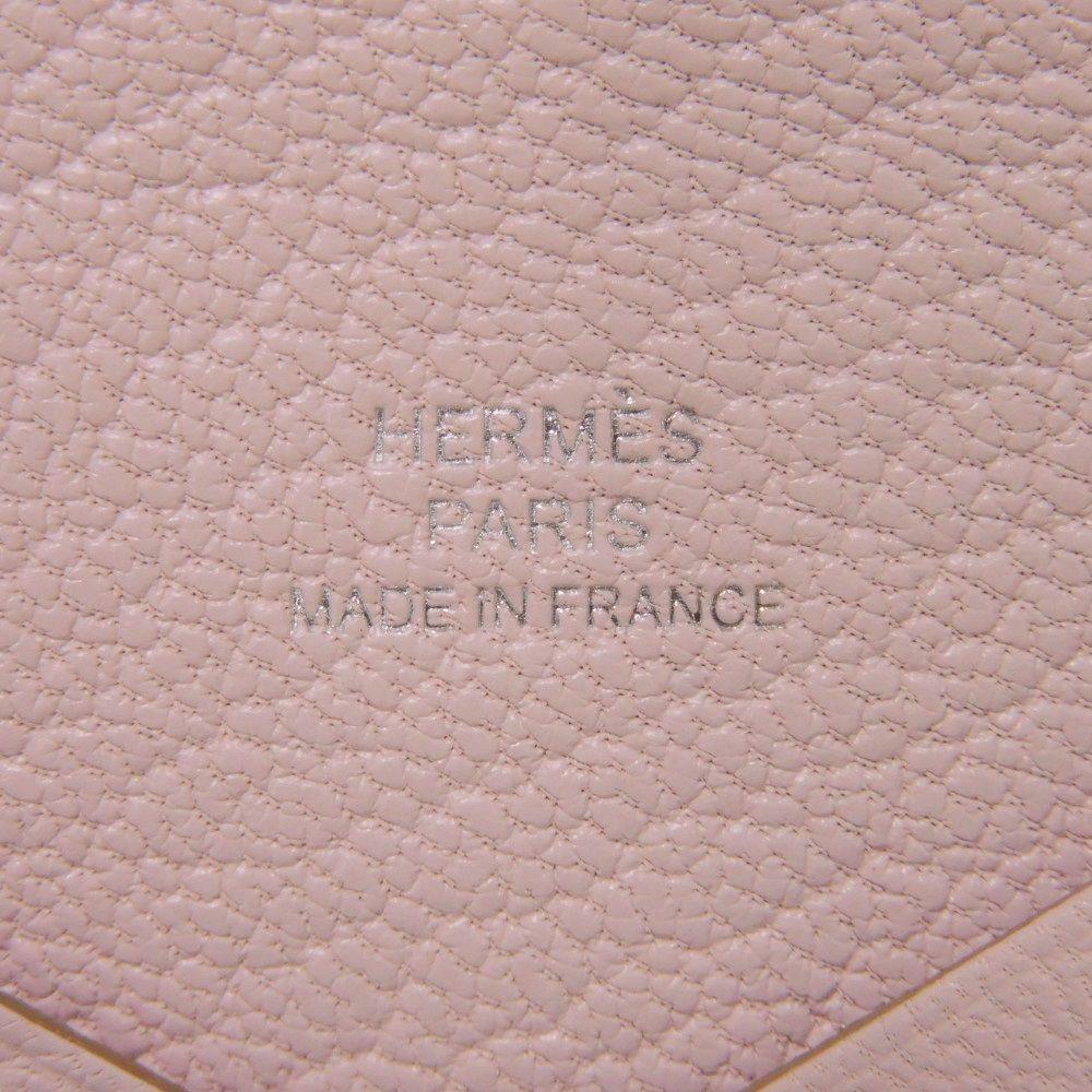 Сумка 9212 Calvi 7946 из козлиной кожи Chevre Mysore с логотипом, оттиснутым фольгой, пастельно-розового цвета, в отличном состоянии 13808