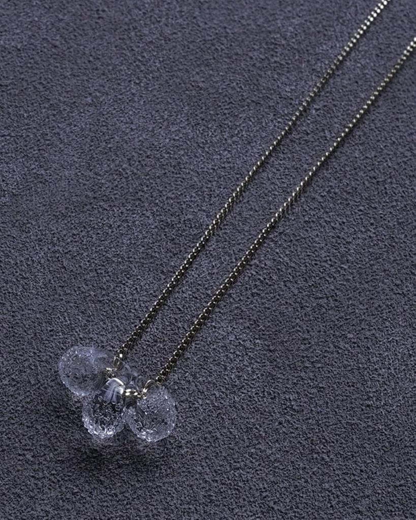 [Set] 2-piece set (HARIO Lampwork Factory Frozen Water Necklace HAW-FW-001N, Gift bag with ribbon)