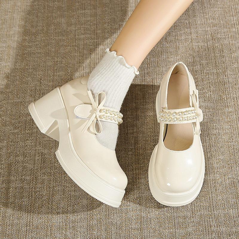 2025 Autumn New Retro Korean Skirt Platform Mary Jane Shoes Women's French Pearl Sweet Thick Heel Small Leather Shoes