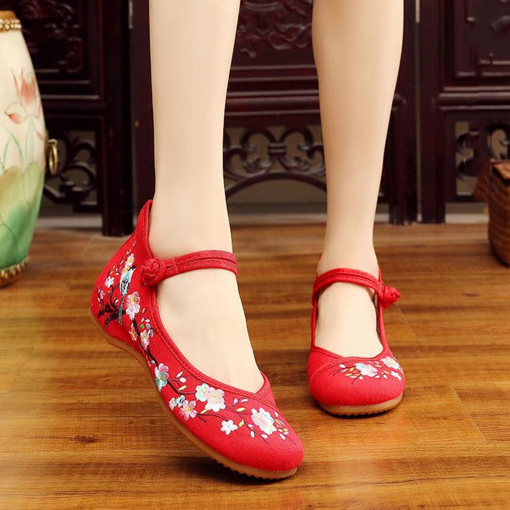 Embroidery Hanfu Shoes Women's Cheongsam Shoes Low Heel Single Shoes Retro Mercerized Satin Chinese Elements Flat Heel Shoes