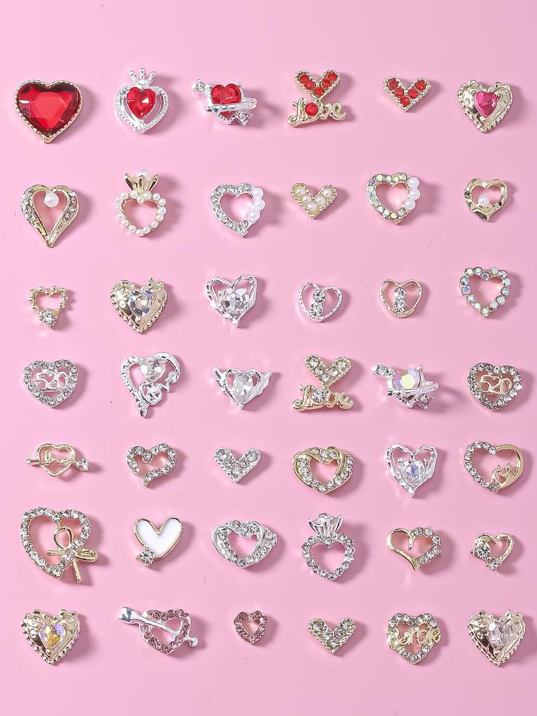 День святого Валентина Любовь Подвески для ногтей Mix30/60/100 шт 3D сплав V-образная стрела через сердце украшения для ногтей DIY 2025 подарок для девочек