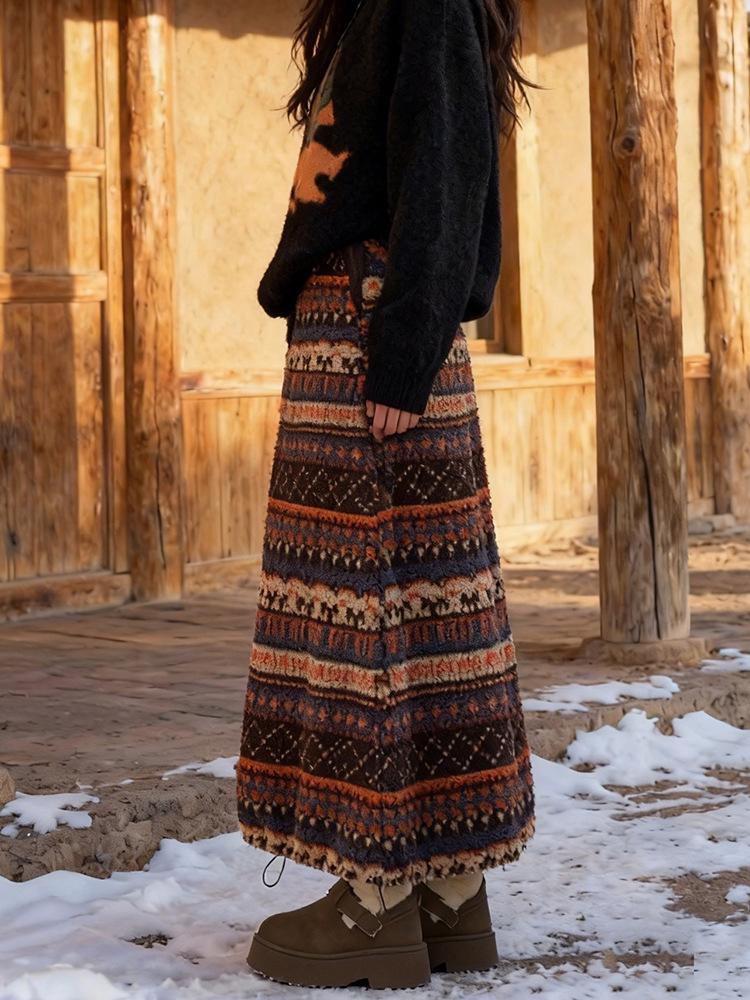 Юбка-фонарик в этническом стиле Fair Isle: Женская юбка средней длины, с высокой талией и кулиской по низу для осени/зимы