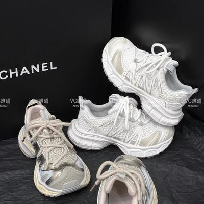 Женская обувь – Кроссовки