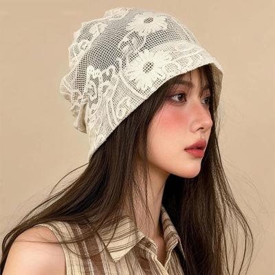 Ретро Вышитая Крючком Цветочная Кружевная Шляпа Тонкая Ажурная Шапка-Бини в Корейском Стиле Дышащая Плетеная Вязаная Шапка Для Улицы