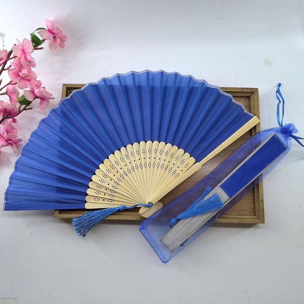 Cooling Tool Silk Hand Fan Chinese Style Hand Held Fan Fashionable Bamboo Hand Fan Wedding Favors