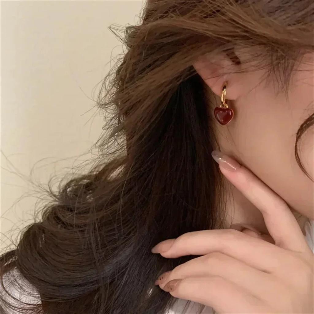 Red Epoxy Heart Shape Charm Drop Earrings Pink White Color Heart Gold Plating Cute Girl Drop Earrings Fashoin Women Earrings