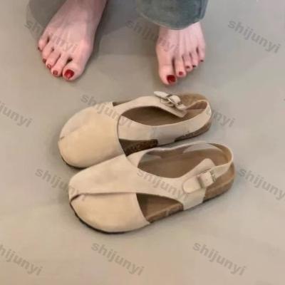 Летние женские сандалии 2025 Новые Винтажные Роскошные Плоские туфли с квадратной пуговицей Дышащие Удобные Нескользящие Римские Повседневные туфли