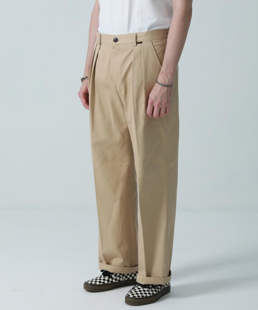 STAGE NAME Reverse Double-Pleated Elastic Wide Cotton Chino Pants_Beige