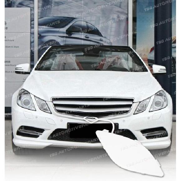 Front Bumper Hook Tow Eye Cover for Mercedes E-class A207 Convertible 2009 -2013