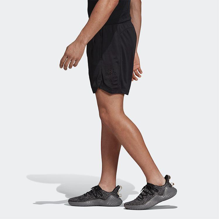 adidas Спортивные шорты мужские черные средние EI6408
