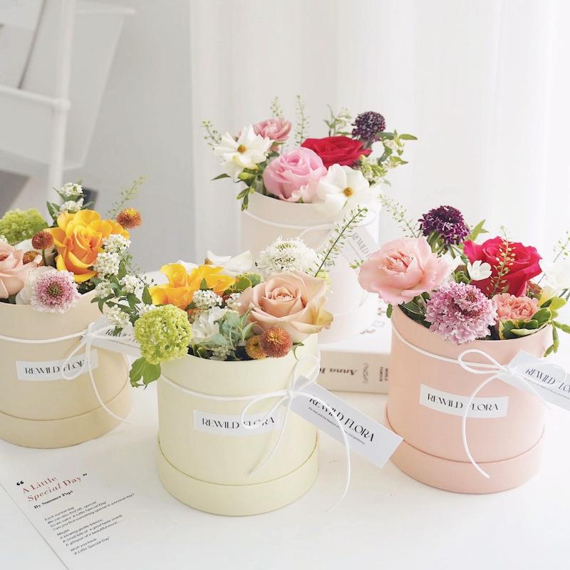 1PC Packaging Decoration Round Cardboard Gift Boxes Small Hug Bucket Flower Box Rose Flower