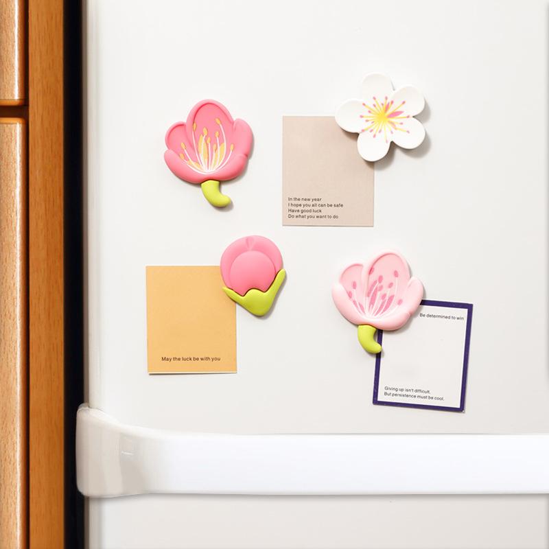 4 Pieces With Creative Fresh Garden Flowers Refrigerator Magnet Cartoon Flower Tulip Resin Decorative Board Magnetic Sticker