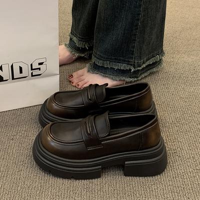 Черные туфли на платформе в британском стиле, маленькие кожаные женские туфли, новинка осени и зимы 2025 года, женские туфли в стиле ретро Мэри Джейн, лоферы на одной педали