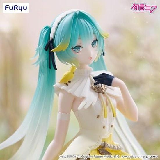 Furyu Hatsune Miku Noodle Stopper Figure Canary Bird ver. (5.5 inches)