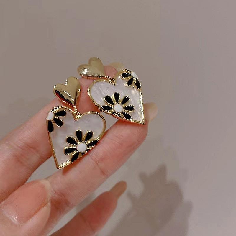 Korean Heart Drop Earrings For Women Girl Romantic Valentine's Day Gift Fashion Jewelry Trend Hanging Pearl Cute Bowknot Earring