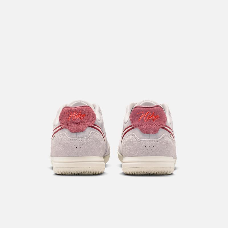 Новые футбольные бутсы Nike NIKE TIEMPO STREETGATO HV3493
