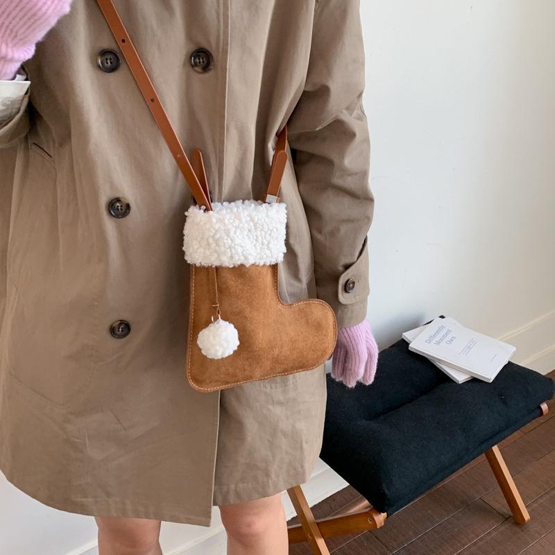 Portable Simple Style Suede Crossbody Bag Fluffy Lightweight Lamb Shoulder Bag Travel Christmas Sock Bag Women CLE