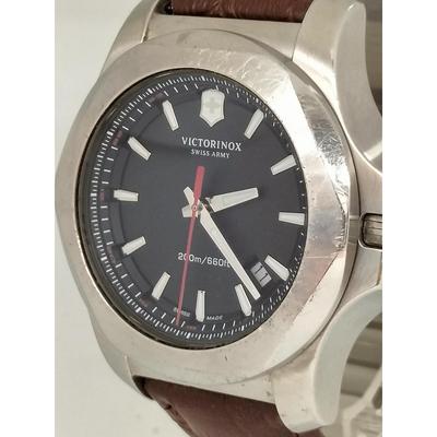 Подержанные часы VICTORINOX 241682