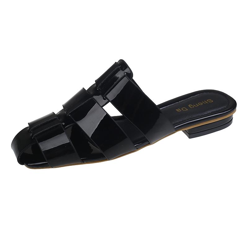 Fashion 2025 Mules for Woman Flat Heeled Casual Shoes Comfortable Outdoor Slippers Beach Shoes Sandals Soft Bottom mulles Mujer