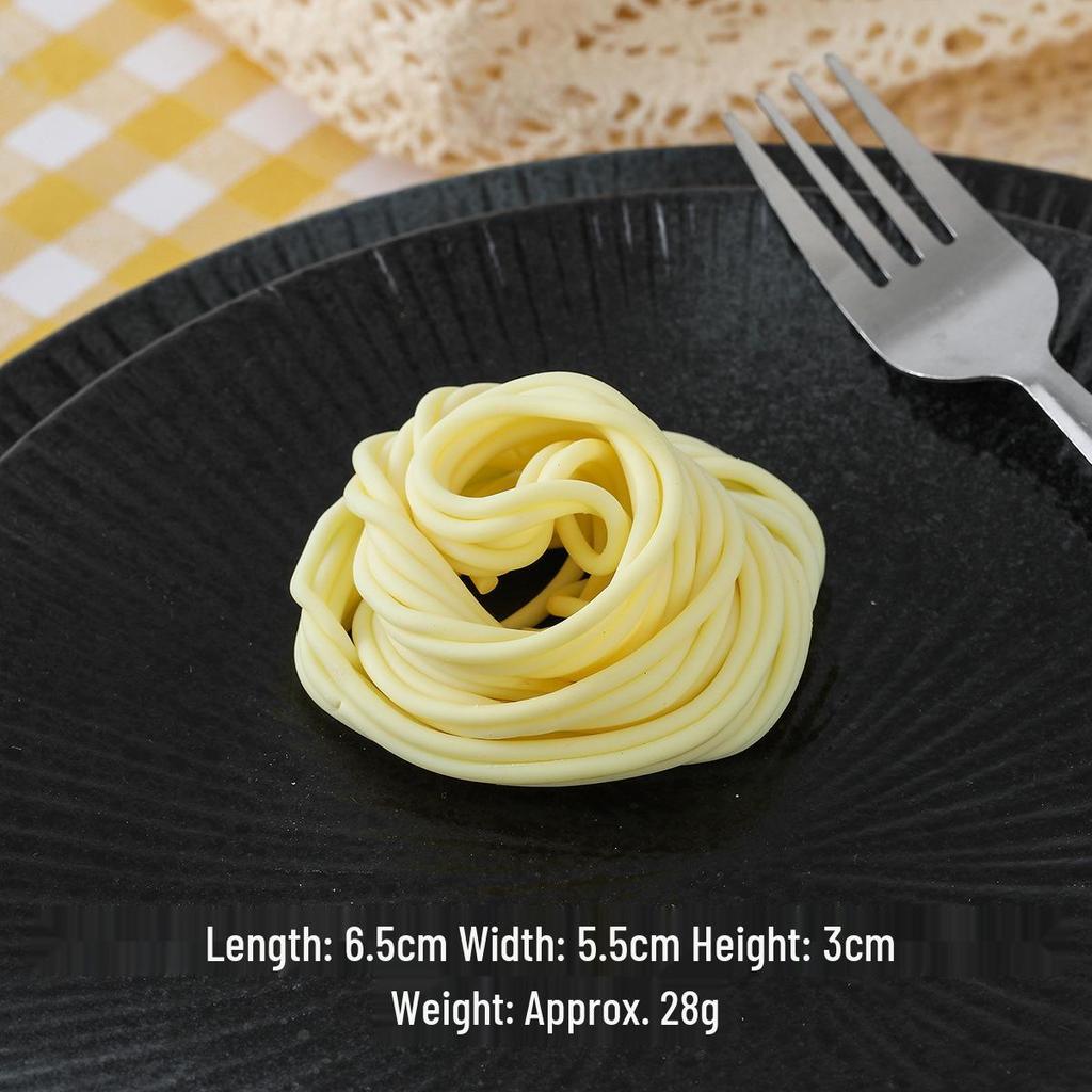 Модель спагетти с креветками и соусом для демонстрации западной еды и реквизит для кино