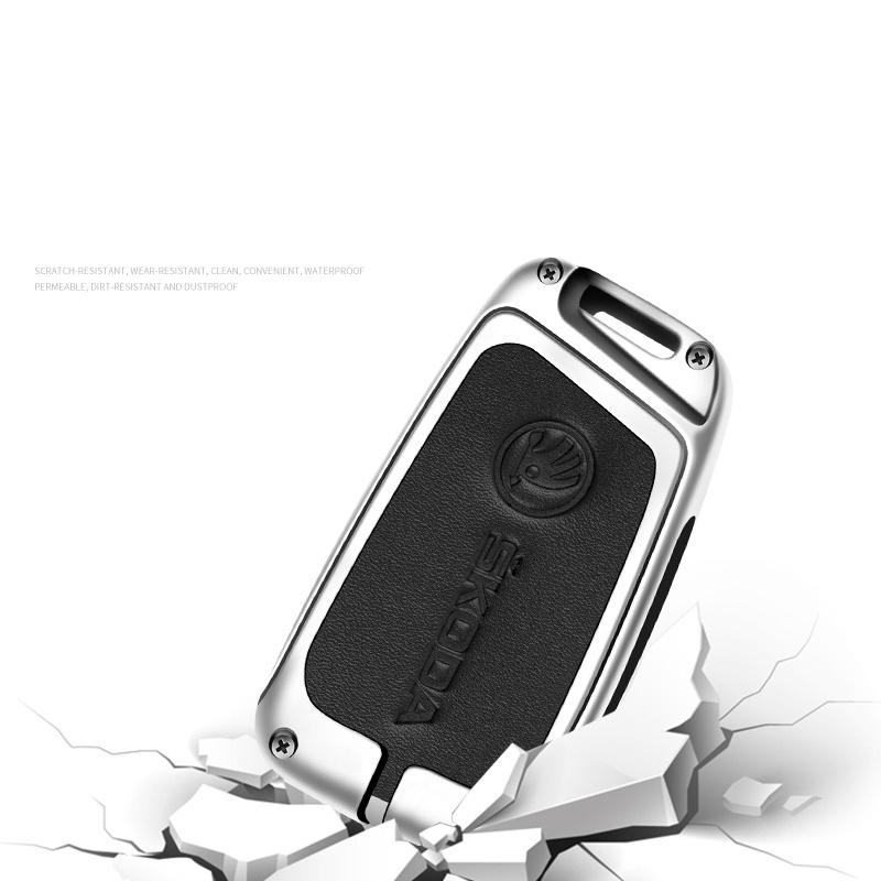 Zinc Alloy Car Smart Remote Key Case Bag Cover Holder Shell Fob For Skoda Superb A7 Karoq Kodiaq 2020 2021 Keychain Accessories