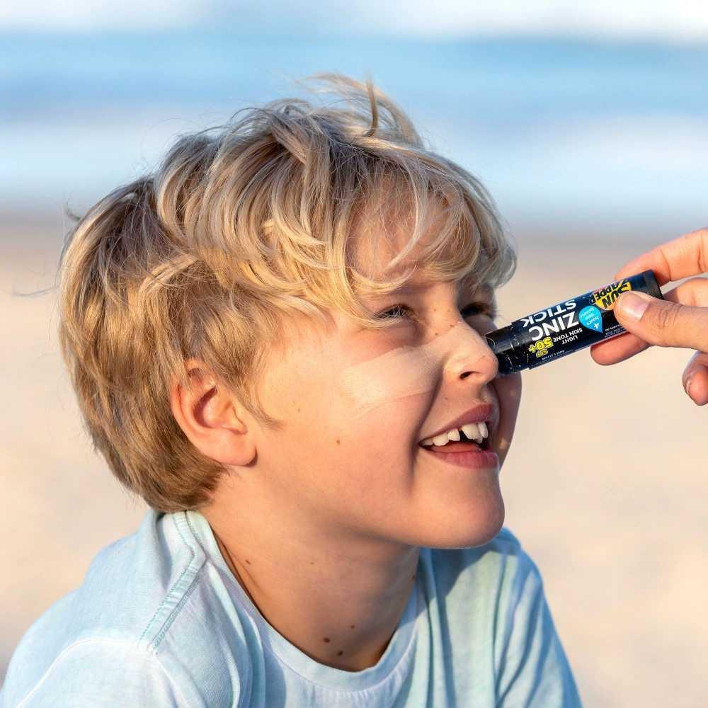 Солнцезащитный стик Sun Zephyr Zinc Stick SPF50 12г, Розово-красный
