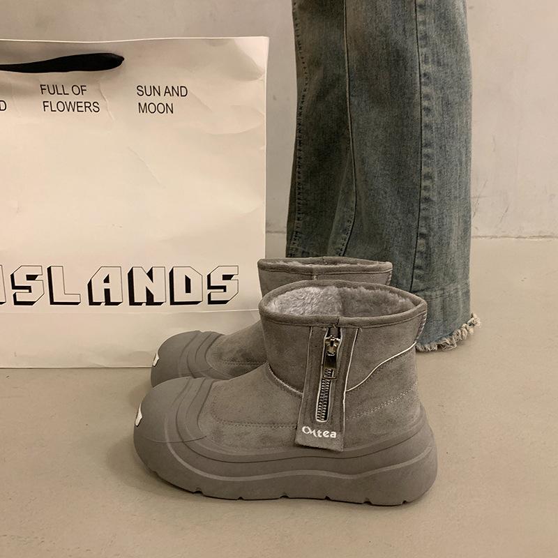 Large size women's versatile casual short boots round head warm comfortable lightweight durable elegant personalized snow short boots