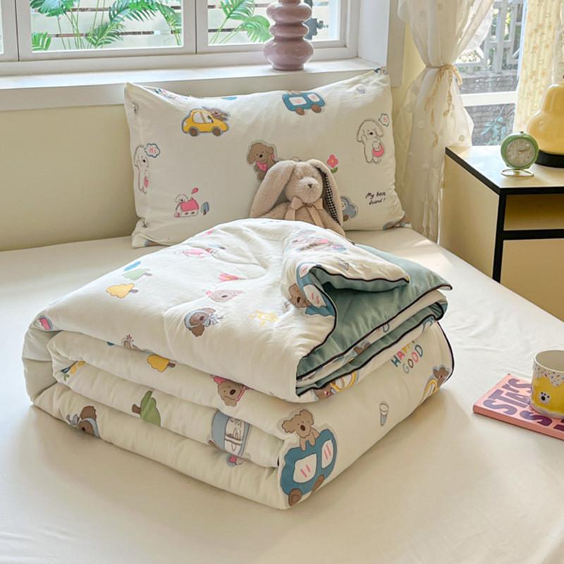 Dog Bear Tulip Rabbit Strawberry Fruit Pattern Printed Air Conditioner Quilt