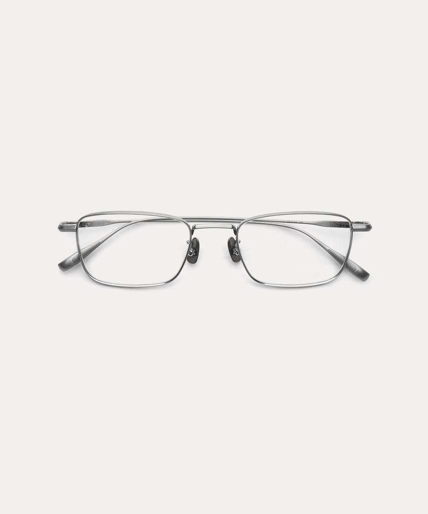 Laeswi Alfred C2_Made In Japan