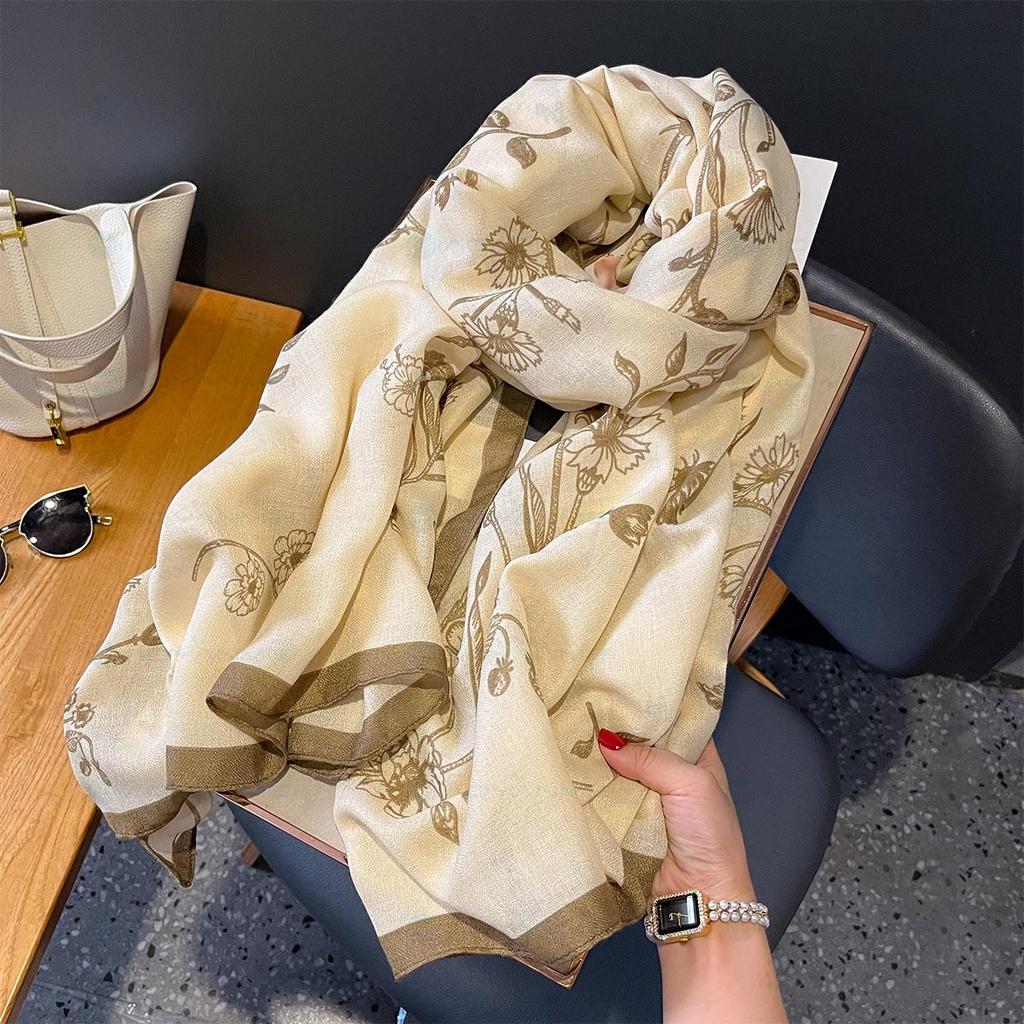 Elegant Women's Scarf Autumn Winter Printed Cotton Linen Shawl Korean Design Luxury Style Popular Fashion Women's Scarf