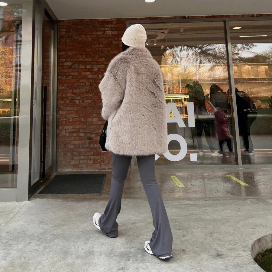 Модное меховое пальто со свободным воротником средней длины из искусственного меха для женщин на осень-зиму