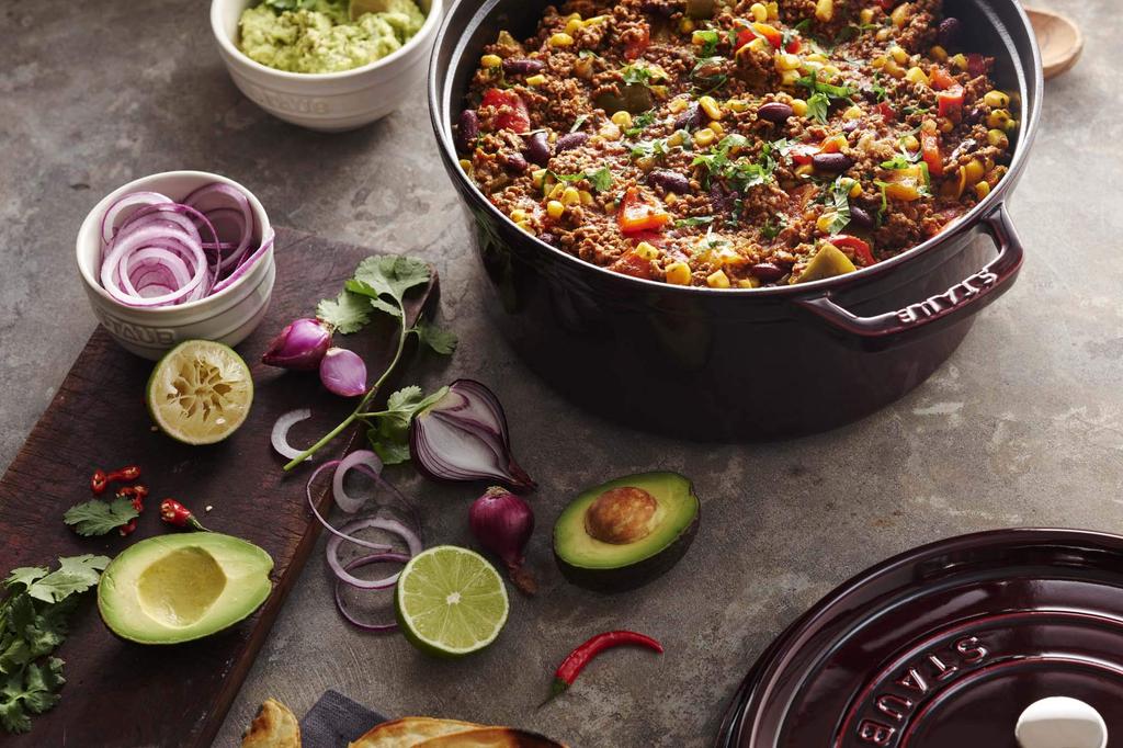 Staub Cocotte Round Grenadine Red Large Hand Cast Enamel Pot IH Compatible Japanese La Cocotte Round "Pico 28cm" [Authorized Product] 40509-362