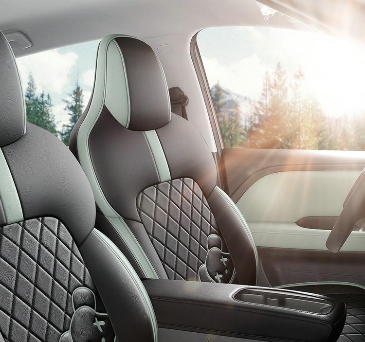 Wuling Bingo PLUS Leather Cartoon Car Seat Cushion for All Seasons