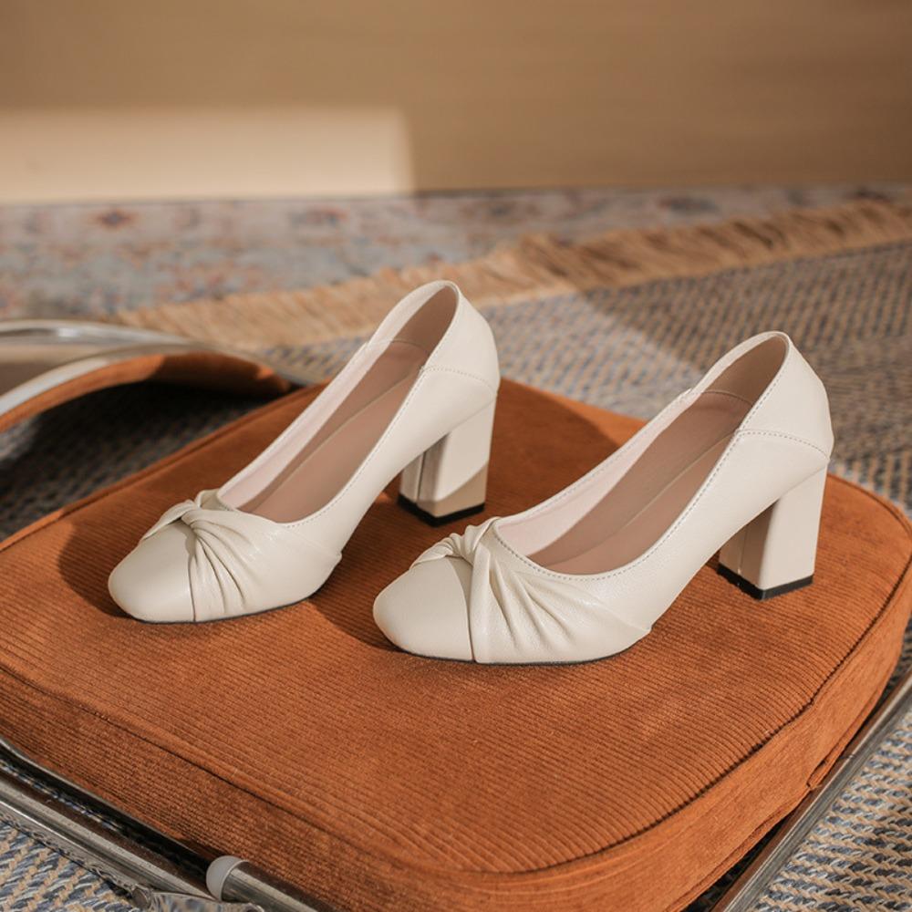 Fashion High Heels Women's 2025 New Square Head Thick Heel Large Size Women's Single Shoes Fattened and Widened Commuter Work Shoes