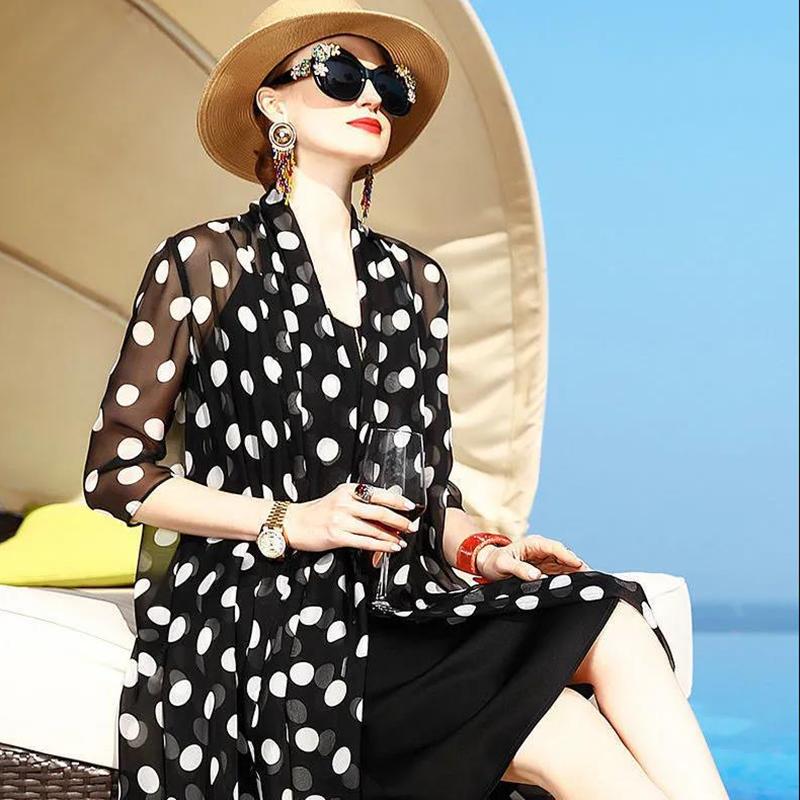 Spring Summer Mid Length Women's Thin Light Spotted Air-conditioned Shirt Draped Over A Shawl Sun Protection Long Sleeved Beach Jacket