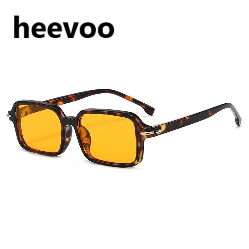 Vintage Square Sunglasses for Men Women Green Ocean Lens UV400 Rectangle Eyewear Trending Rivets Sun Glasses