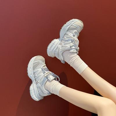 Кожаная платформа жареные уличные папины кроссовки женские 2025 лето новая женская обувь универсальная спортивная обувь повседневная обувь кеды женские