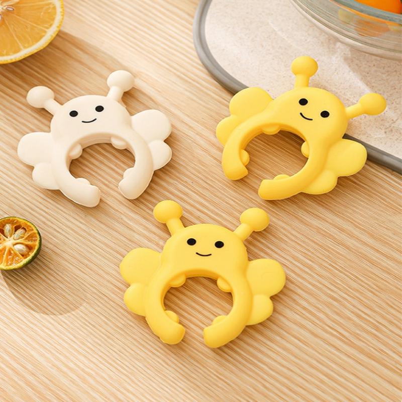 1 шт. Силиконовая подставка для лопаток Маленькая пчелка Защита от ожогов Клипса для предотвращения перелива кастрюли Подставка-клипса для ложки Универсальная подставка для лопатки Кухонный гаджет