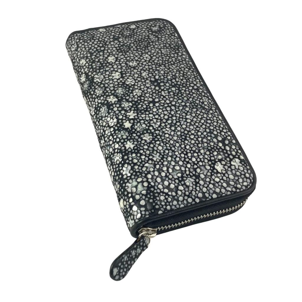 Star Stingray Long Wallet Black Stingray Leather Genuine Leather Round Zipper Type (M, 1)
