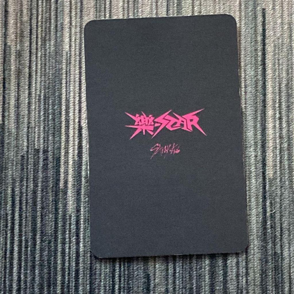 [Б/У] StrayKids Raku STAR 2-я неделя Aien Stray Kids Sanok Торговая карта