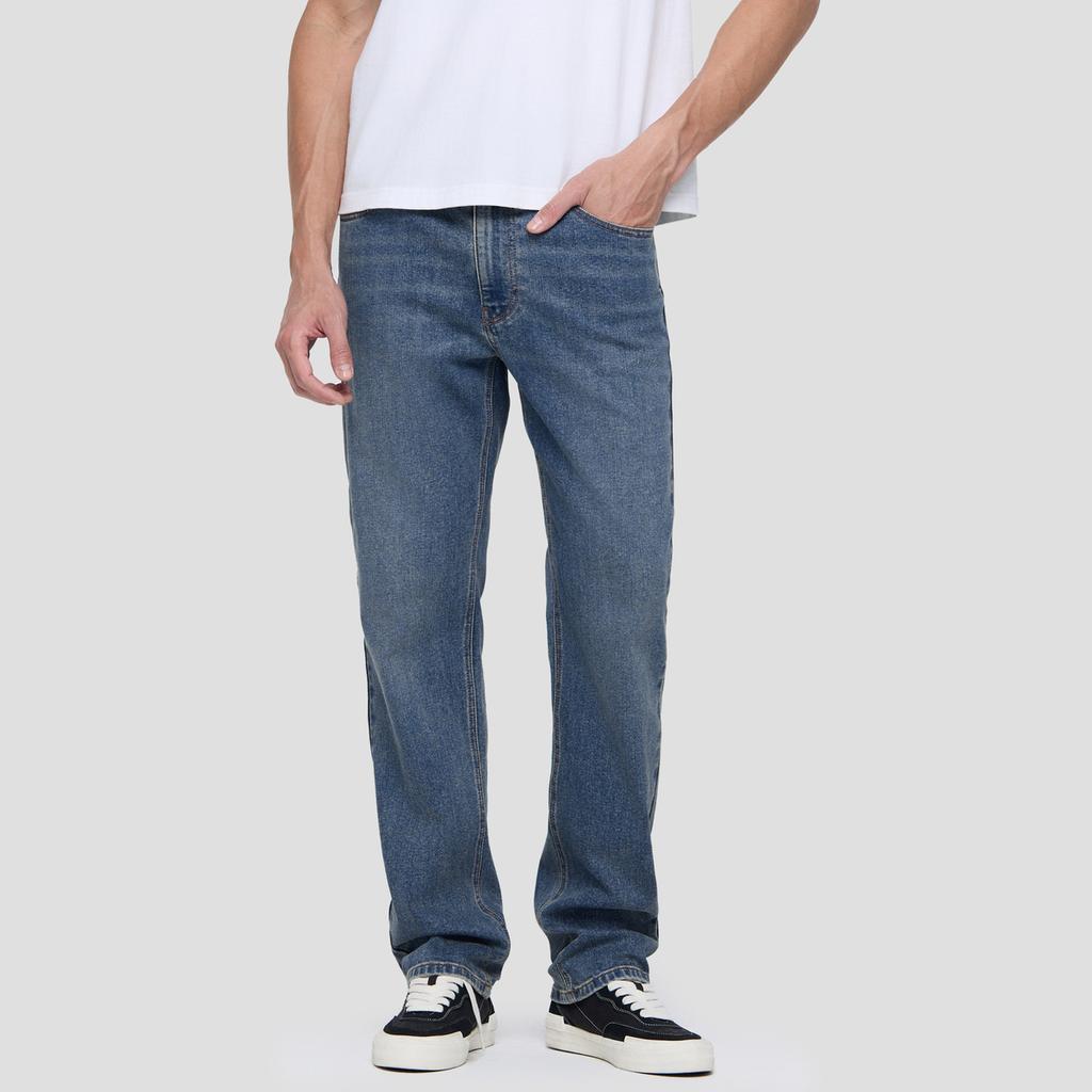 GAP Jeans Men's Moderate Straight Fit Pants 791813