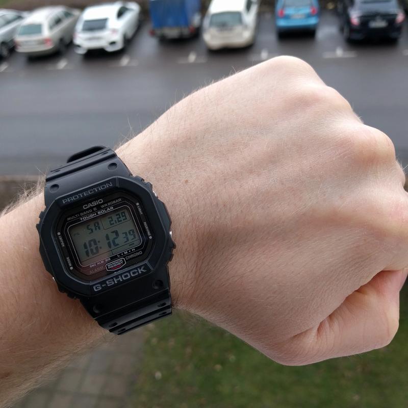 Casio G-Shock Солнечная Радиоволновой Синхронизации Модный Тренд ЖК-Дисплей Спортивные Водонепроницаемые и Ударопрочные Солнечные Кварцевые Часы Ремешок из Смолы Японские и Корейские GW-5000-1JF