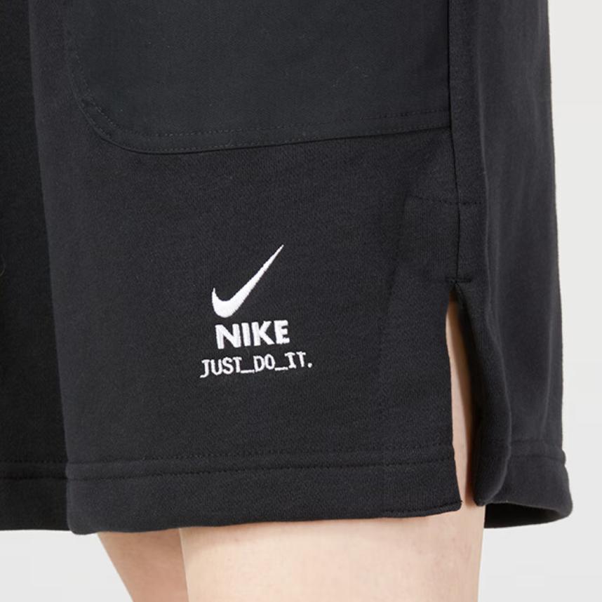 Nike Спортивные шорты женские черные умеренные А-силуэта DV8037-010