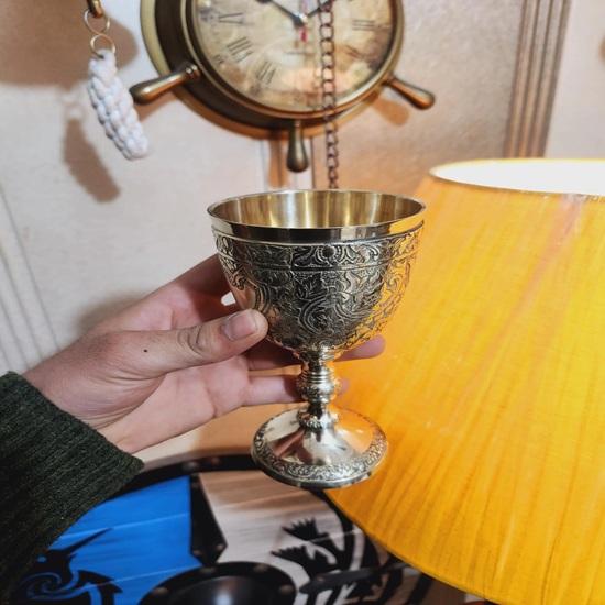 17,78 см Чаша из цельной латуни, Кубок для причастия, Питьевой кубок, Подарок на Рождество, Свадьбу, Юбилей, День рождения